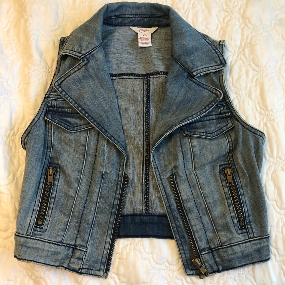 Juniors denim vest size XS